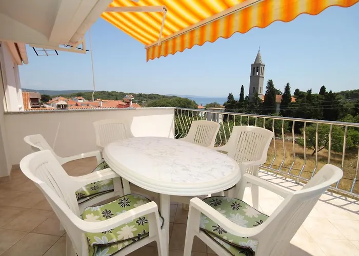 8100a * Божава